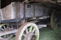 Boerenwagen met vast paneel in het Karrenmuseum Essen